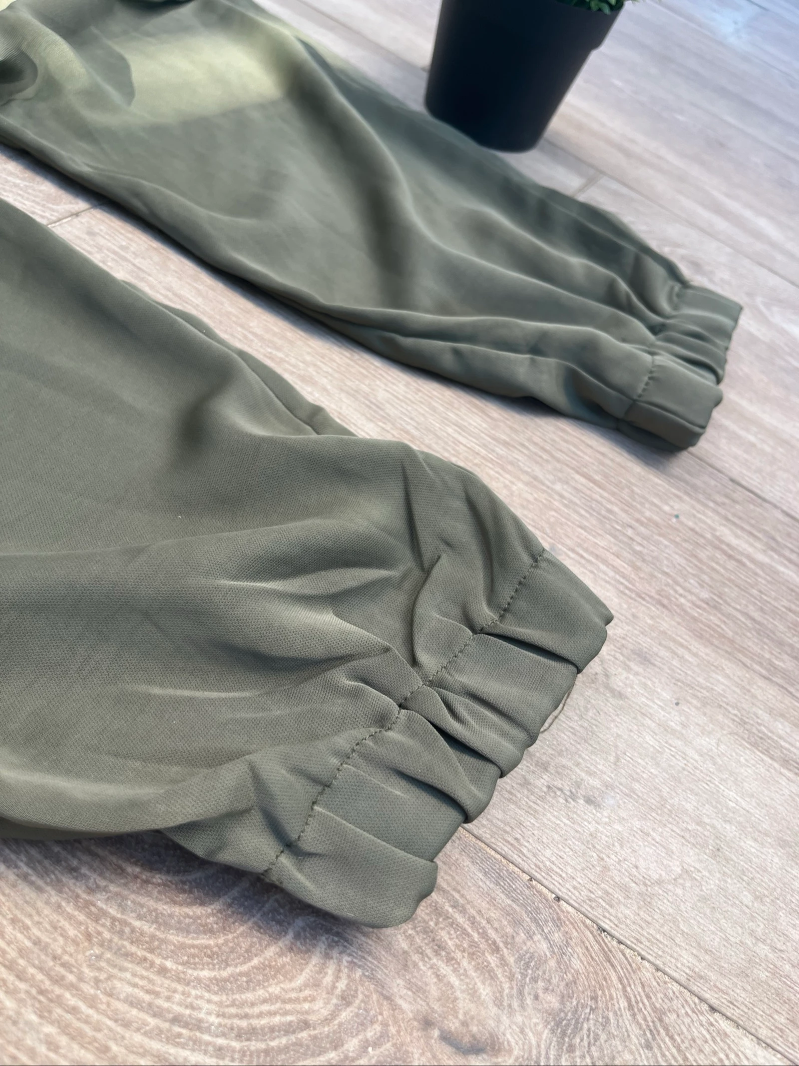 Calça Cargo Verde Caqui | Tamanho G | Tornozelo Elástico – photo 4